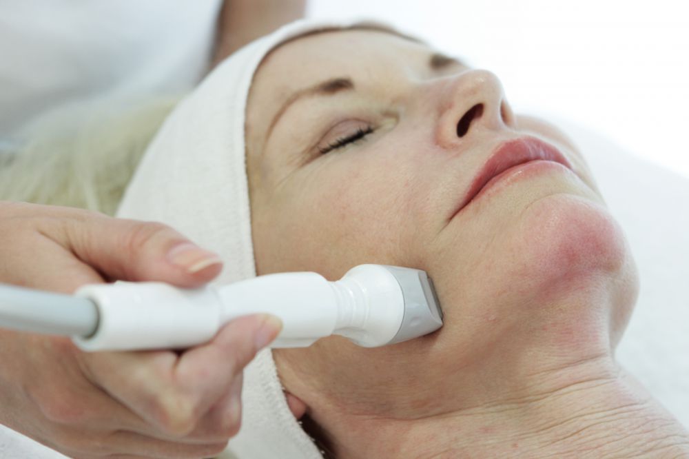 Unlocking Youthful Radiance: Radiofrequency Facials for Skin Tightening
