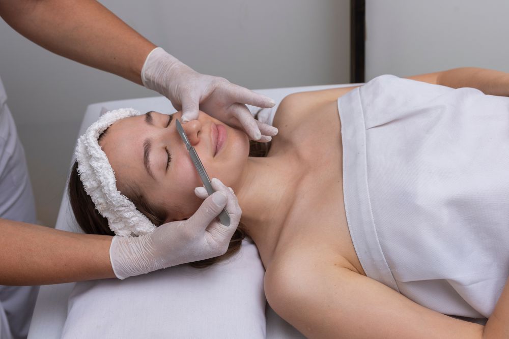 Dermaplaning: The Fuzz-Fighting Wonder for Silky Smooth Skin